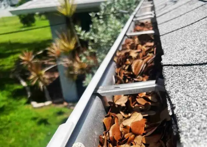 Wauwatosa gutter cleaning home page